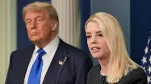 💥 SHOCKING WHITE HOUSE PURGE: Trump FIRES Attorney General Pam Bondi – A Stunning Betrayal or Bold Power Move?